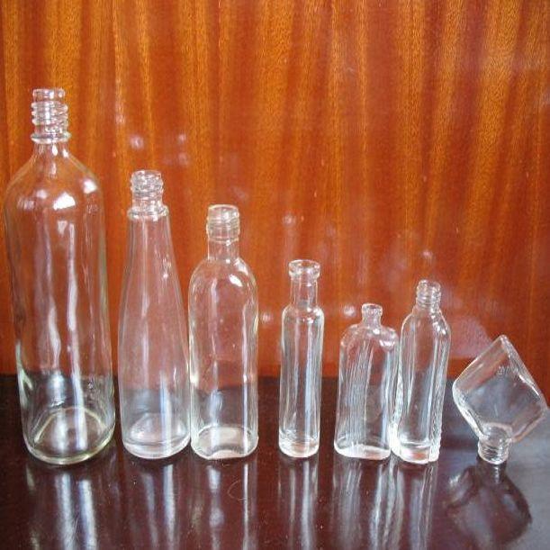 उच्च गति सब भन्दा राम्रो मूल्य SUS304 अर्थव्यवस्था स्वचालित स्वत: चिपकने वाला स्टीकर शीशी लेबलिंग मेशीन