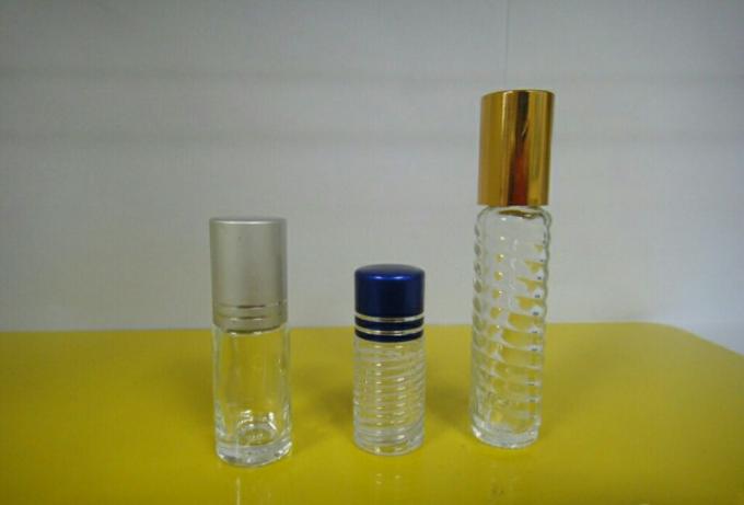 स्वचालित सानो गोल बोतल क्षैतिज शीशी लेबलिंग मेशीन स्वयं चिपकने वाला स्टीकरको लागि