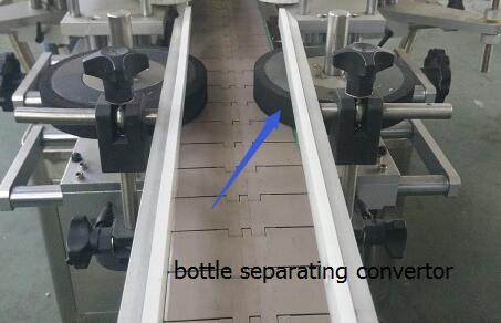 टर्नटेबलको साथ वस्तु जादू आँखा स्वत: डबल साइड स्टिकर लेबलिंग मेशिन पत्ता लगाउँदछ