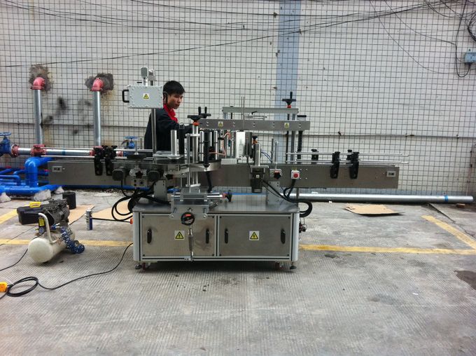 पूर्ण स्वचालित चिपकने राउन्ड बोतल लेबलिंग मेशिन पालतू बोतलहरूका लागि अगाडि र पछाडि